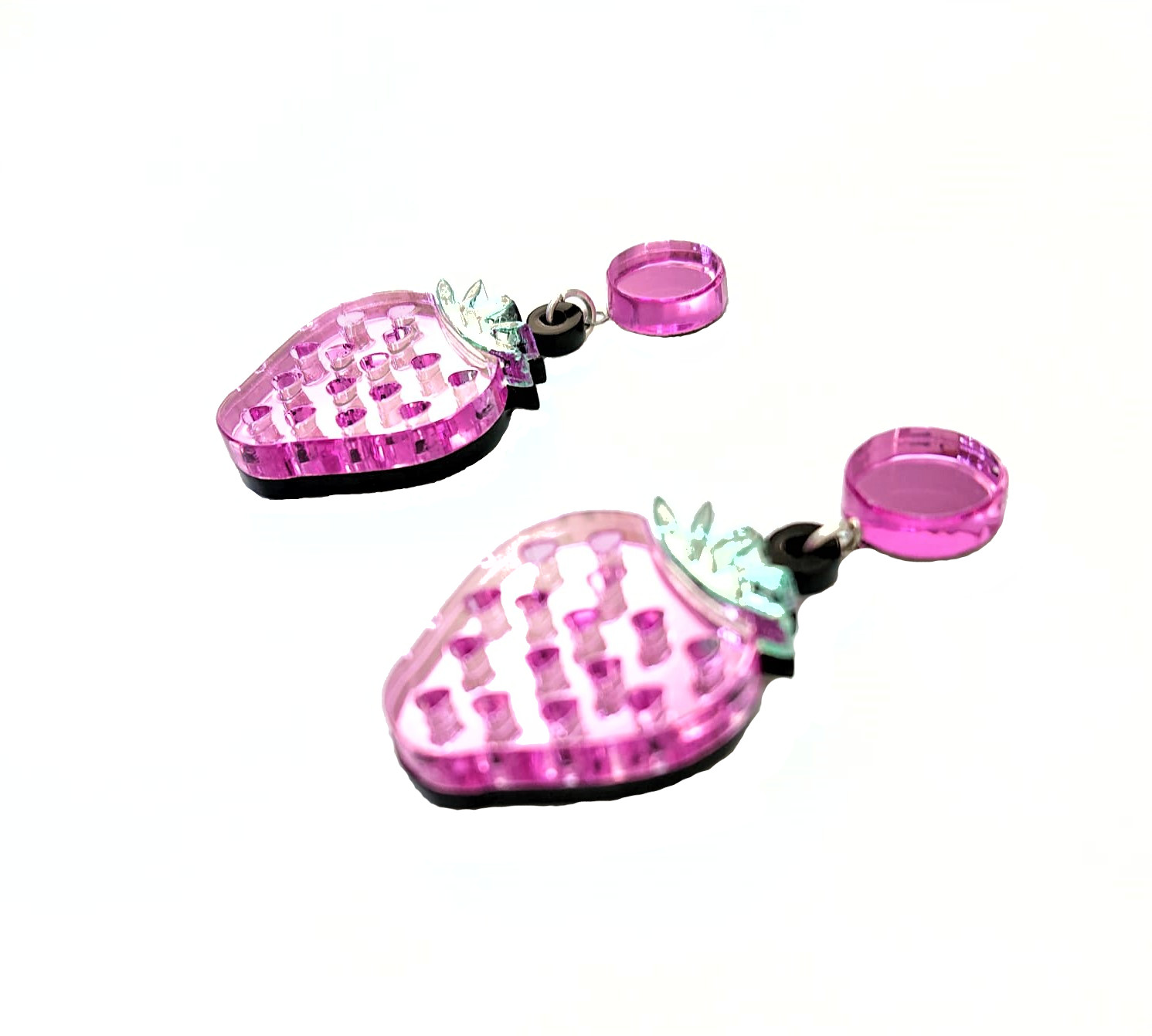 Pendiente-metacrilato-mini-fresa-rosa-2