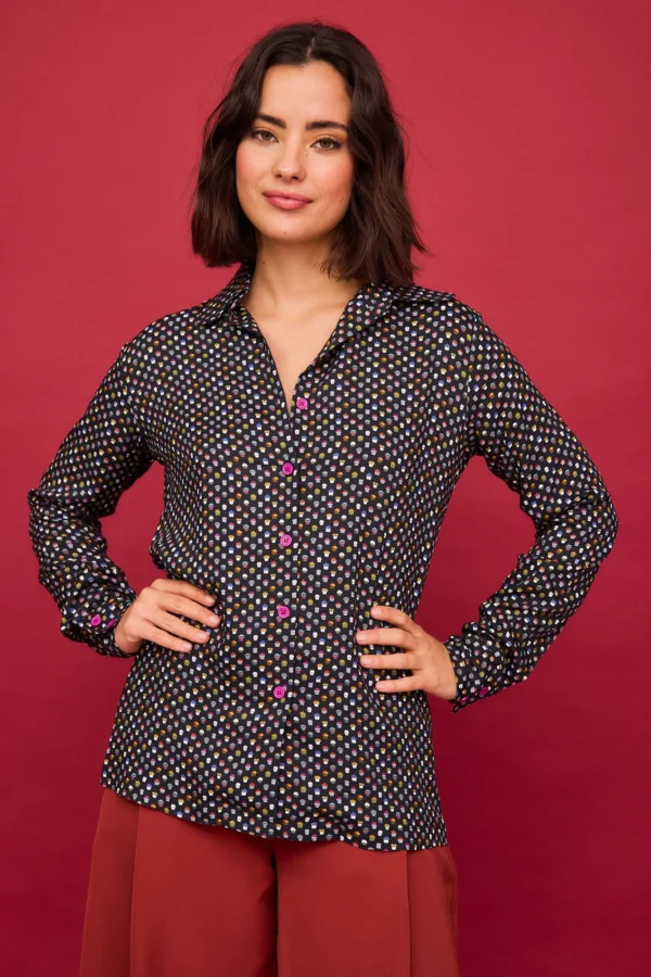 camisa castaña negro smile 2