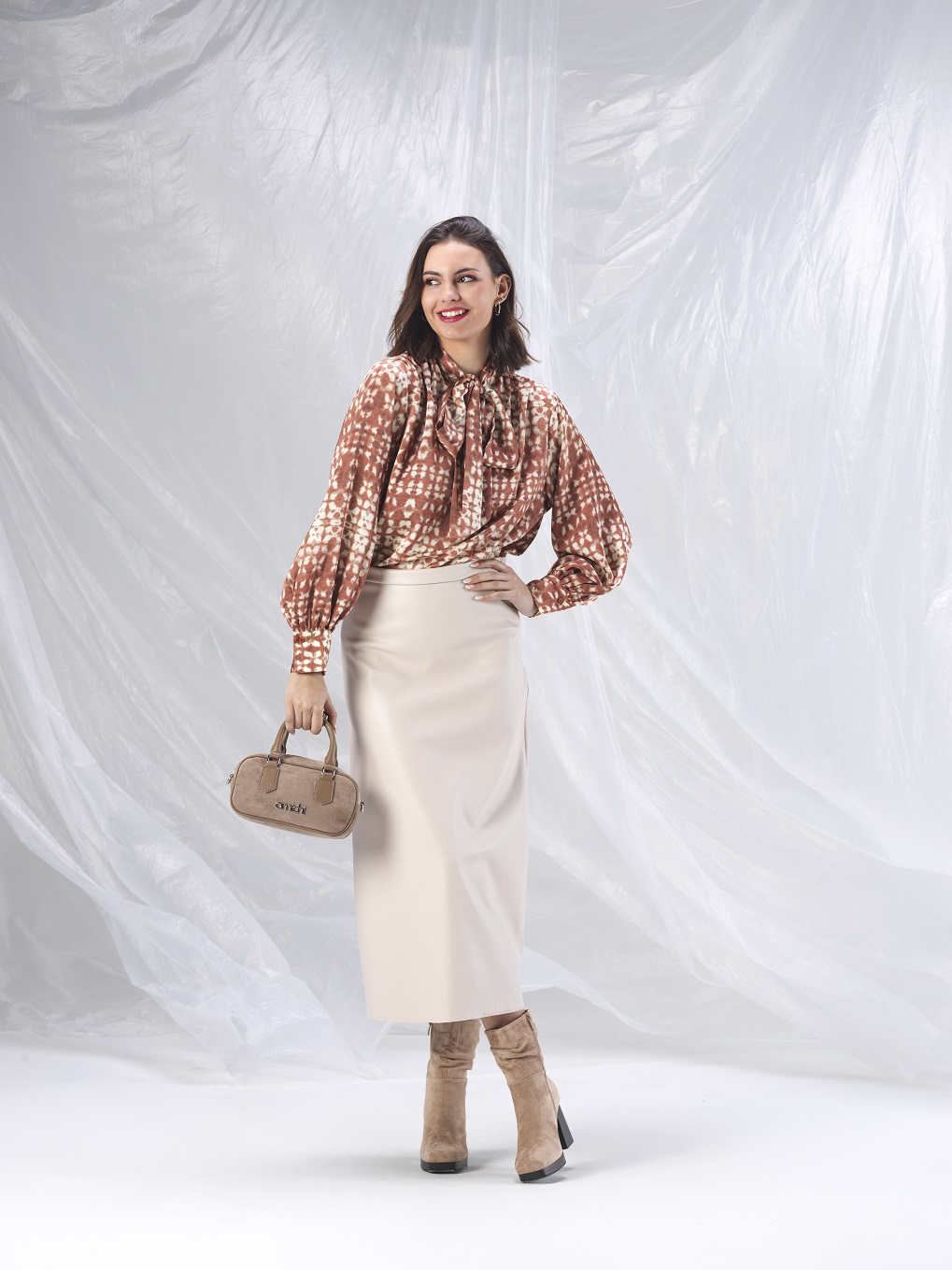 AM_0RI8309000000 AM_0RI8309000000