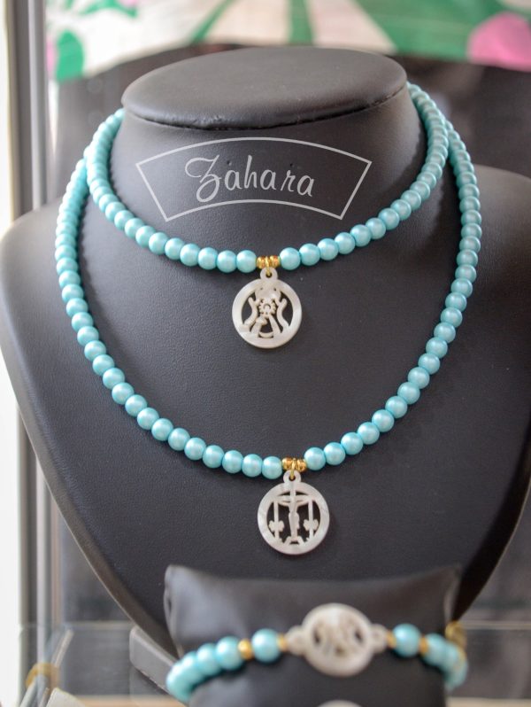 GARGANTILLA PERLAS NACARADA CRISTO Y VIRGEN